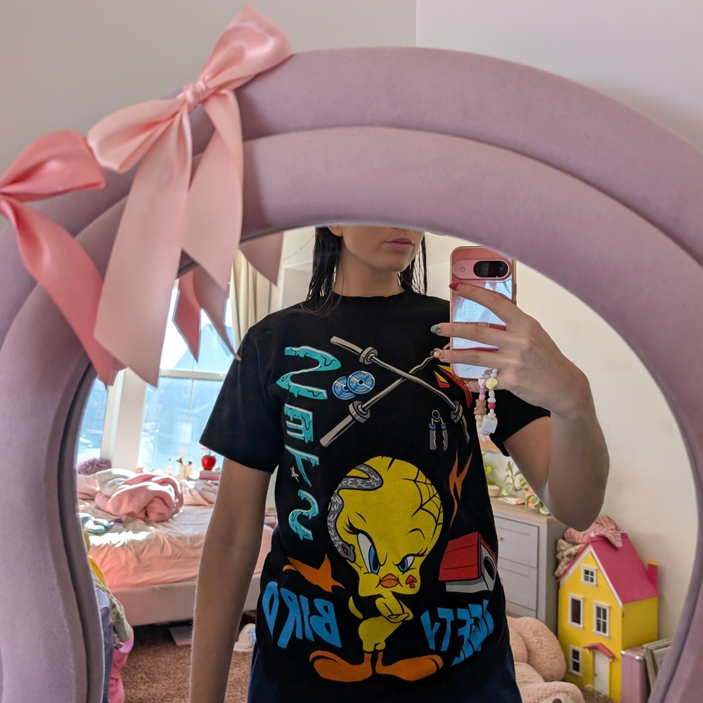 Special Edition Vintage Black Tweety Bird Gym Rat Tee Size Medium